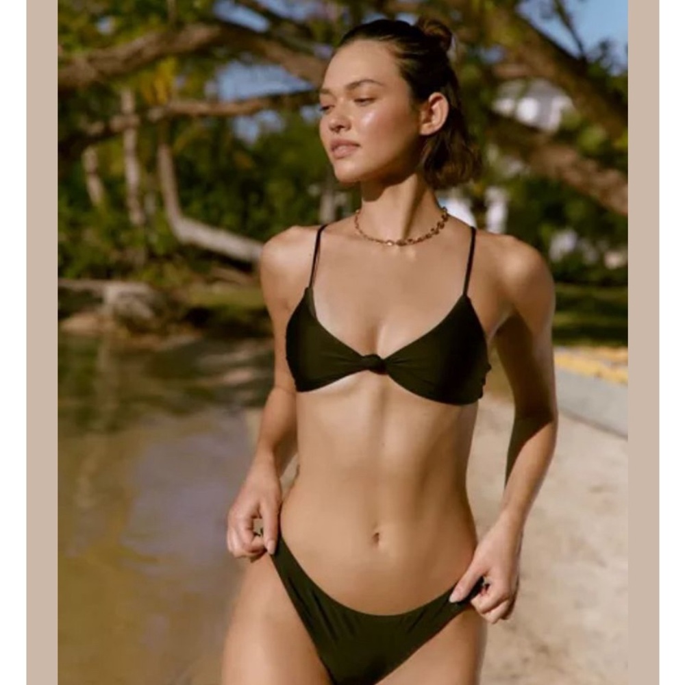 Mikoh Bikini Set - Medium - NWT